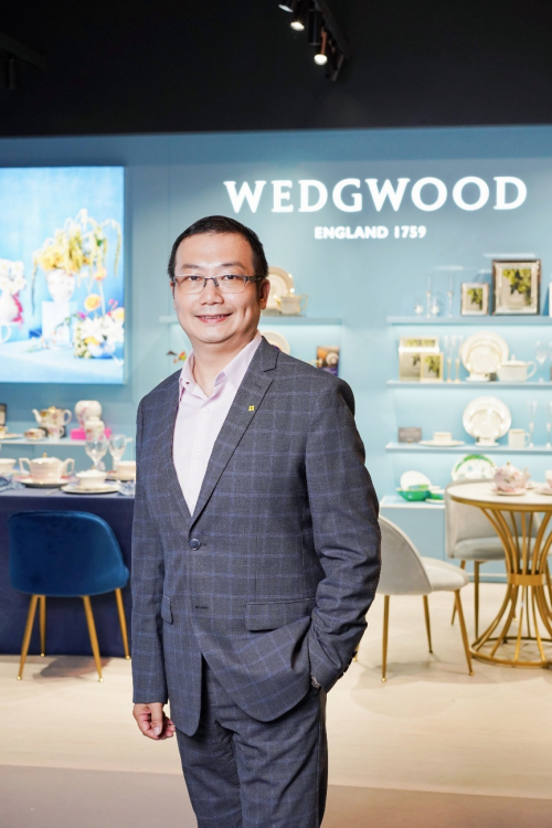 传承百年匠心 雕刻优雅瓷器 - 专访WEDGWOOD品牌所属Fiskars集团中国内地及中国香港销售副总裁 Sheldon Fang 方嵘先生