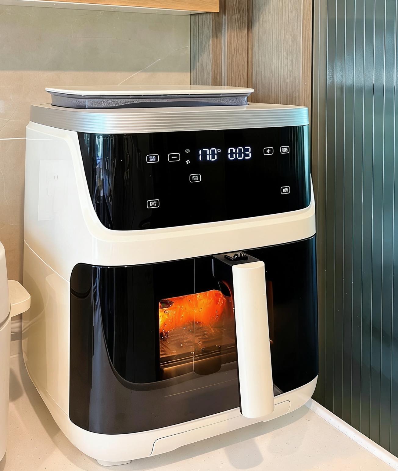 新手零踩坑：4款热门空气炸锅实测，全价位适配，闭眼入不亏	