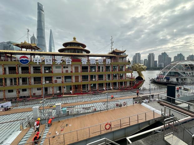 户外地板工程案例：肯帝亚户外地板落地上海外滩16铺码头